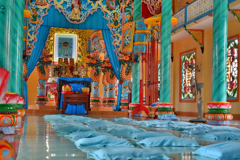 il tempio di Cao Dai