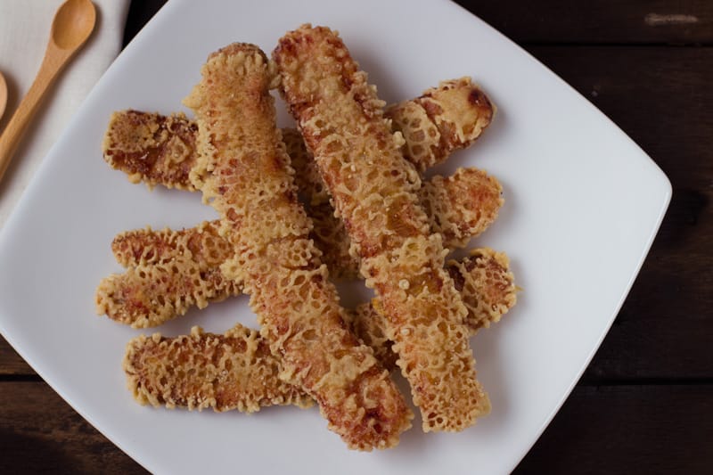 Gluay Kag, le tipiche banane fritte in pastella
