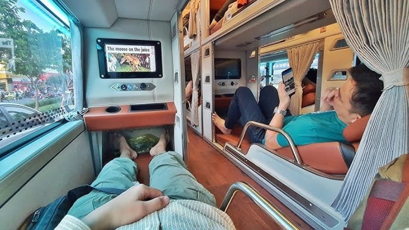 i moderni autobus notturni con cuccette