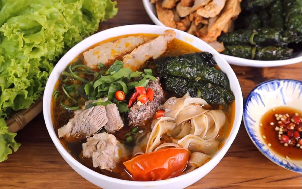 Bánh Đa Cua (Zuppa di noodle al granchio)